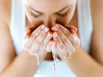 Uñas cuidadas Uñas cuidadas