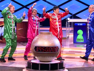 Los 60 llegan a '¡Boom!' y el equipo de 'Los Lobos' se transforma en... ¡The Beatles! Los 60 llegan a '¡Boom!' y el equipo de 'Los Lobos' se transforma en... ¡The Beatles!