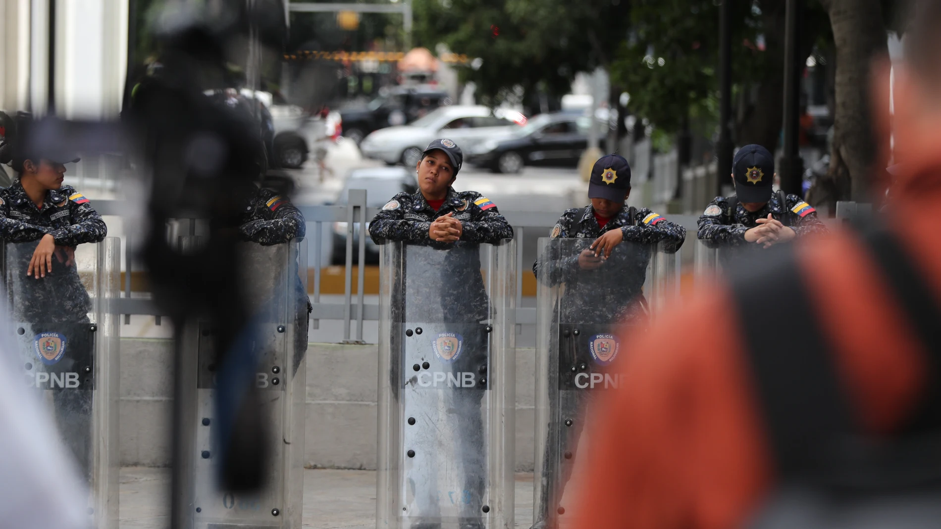 Funcionarios del SEBIN ante el Parlamento venezolano Funcionarios del SEBIN ante el Parlamento venezolano