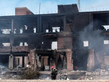 Edificio incendiado en Ibiza Edificio incendiado en Ibiza