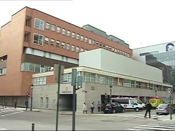 Detenido un cardi&oacute;logo que grababa a sus compa&ntilde;eras en el vestuario