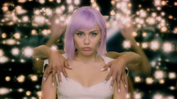 Miley Cyrus en la quinta temporada de 'Black Mirror' Miley Cyrus en la quinta temporada de 'Black Mirror'
