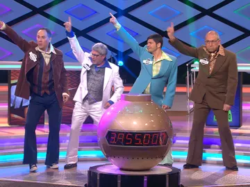 Tony Manero y la 'Fiebre del sábado noche' se apoderan de 'Los Lobos' en '¡Boom!' Tony Manero y la 'Fiebre del sábado noche' se apoderan de 'Los Lobos' en '¡Boom!'