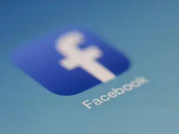 Facebook Facebook
