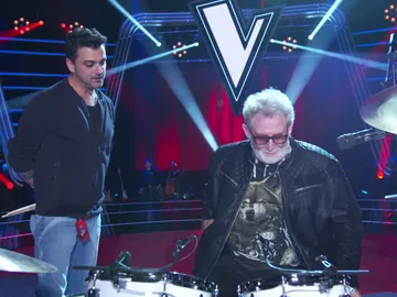 Toni Mateos, el batería de 'La Voz Senior': "Marcelo Gómez tiene un don porque tocar y cantar a la vez es muy difícil" Toni Mateos, el batería de 'La Voz Senior': "Marcelo Gómez tiene un don porque tocar y cantar a la vez es muy difícil"