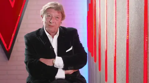 Agustín Aguiló: “No hay momento más feliz que cuando mi nieta me abraza” Agustín Aguiló: “No hay momento más feliz que cuando mi nieta me abraza”