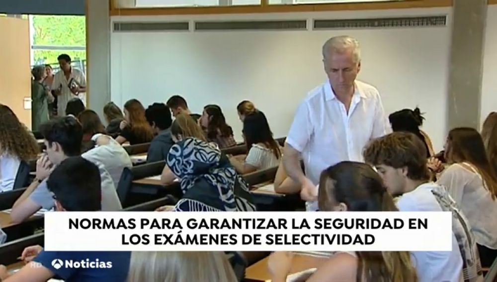 Galicia exige que los alumnos lleven el pelo recogido en la prueba de selectividad