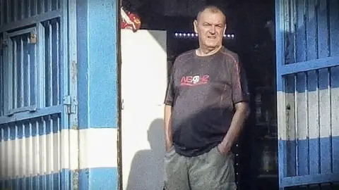 Treinta etarras en búsqueda y captura Treinta etarras en búsqueda y captura