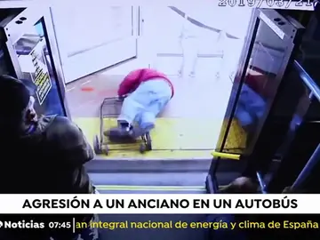 Agresión a un anciano en EEUU. Agresión a un anciano en EEUU.