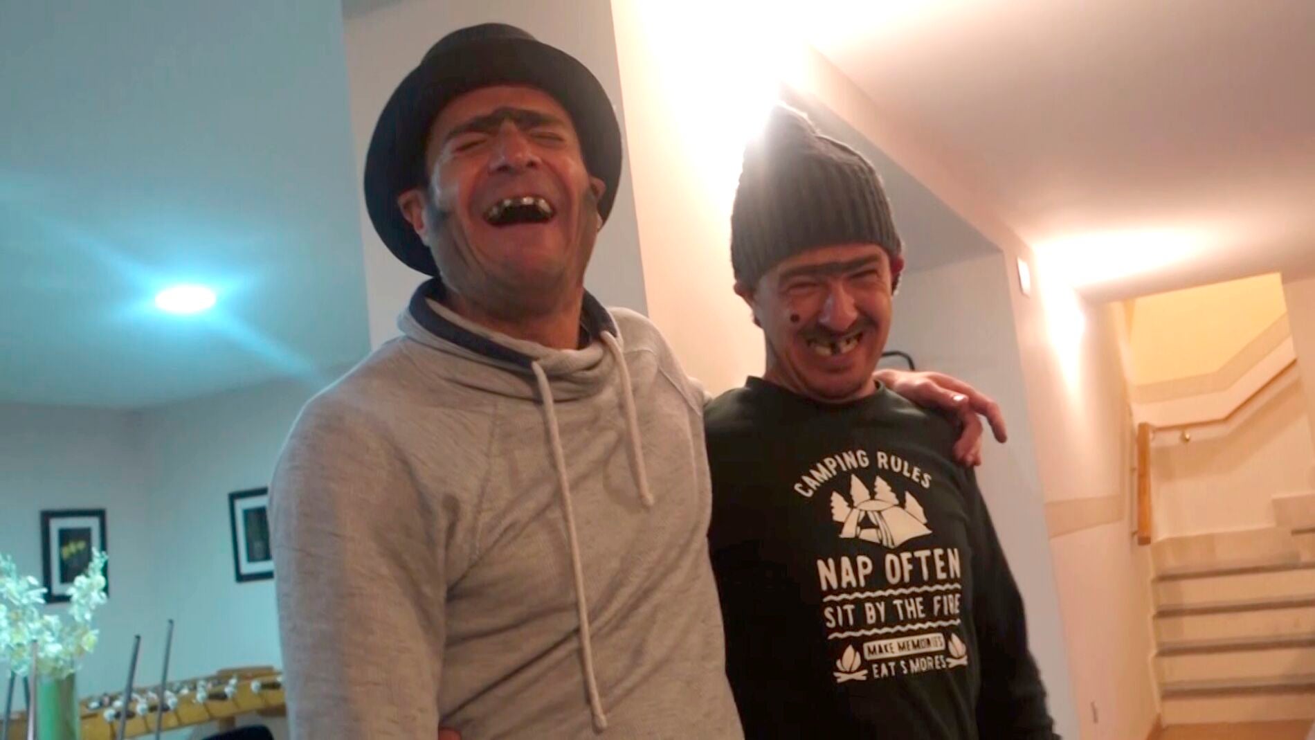 Disfraces, meditación y otras anécdotas de la convivencia en 'Masters de la reforma' 