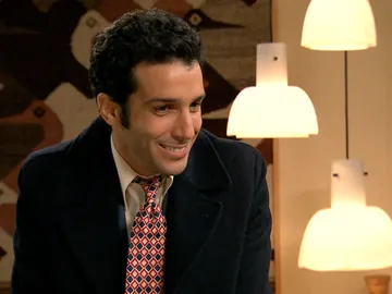 Ignacio, celoso de la relación de Amelia y Marcelino Ignacio, celoso de la relación de Amelia y Marcelino