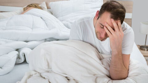 Hombre con cefalea sexual