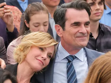 Clair y Phil en la décima temporada de 'Modern Family' Clair y Phil en la décima temporada de 'Modern Family'