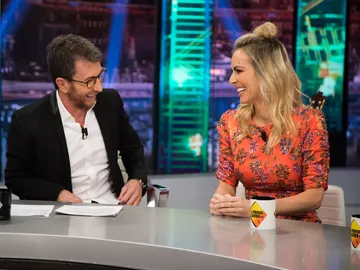 La confesión de Kira Miró sobre sus looks y las visitas a 'El Hormiguero 3.0' La confesión de Kira Miró sobre sus looks y las visitas a 'El Hormiguero 3.0'