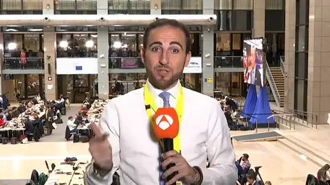 Empieza la cumbre con la que se inicia la renovación de cargos en la UE en la que baraja una alianza entre socialistas y liberales Empieza la cumbre con la que se inicia la renovación de cargos en la UE en la que baraja una alianza entre socialistas y liberales