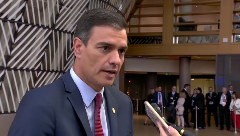 Pedro Sánchez a Rivera: es contradictorio que un liberal pacte con la ultraderecha