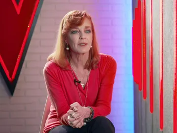 Andrea Bronston: “Me crié con Miguel Bosé” Andrea Bronston: “Me crié con Miguel Bosé”