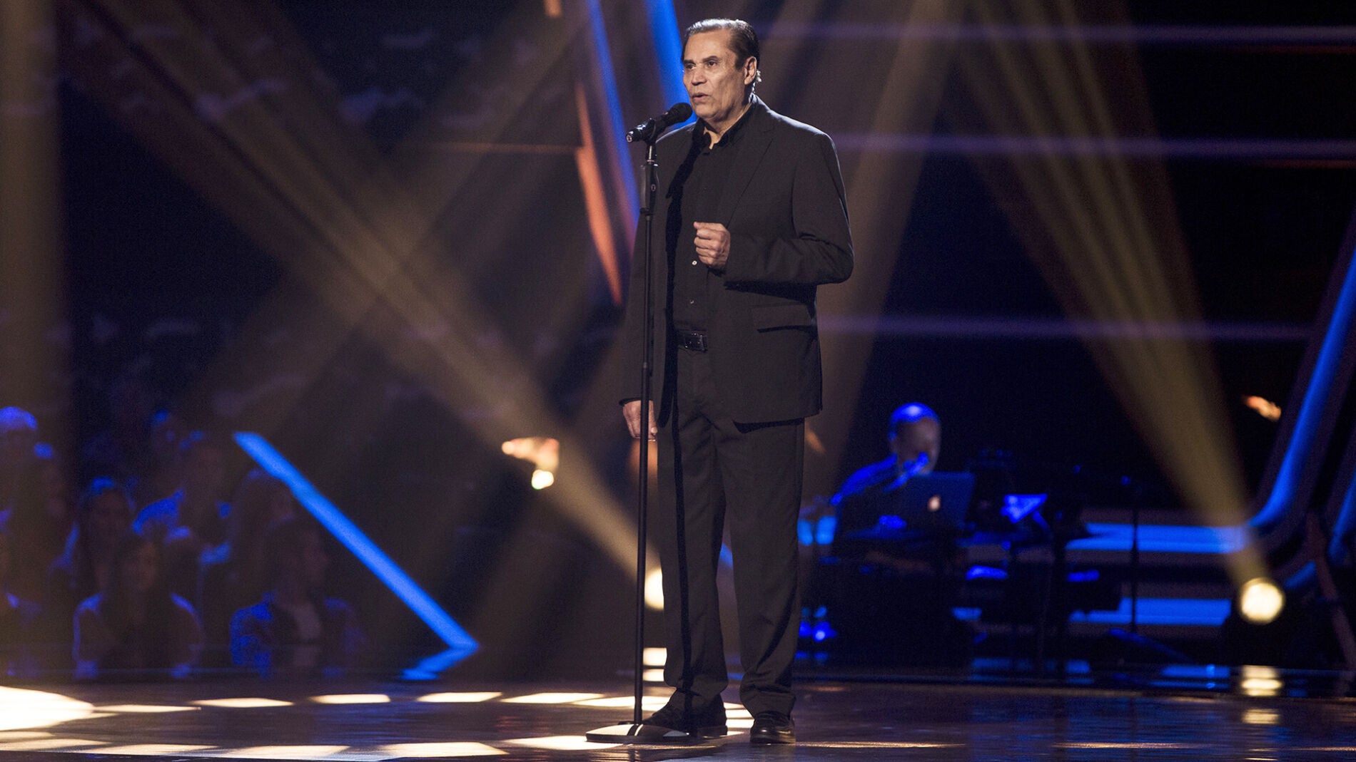 Ricardo Rub&eacute;n Araya canta 'Caruso' en las Audiciones a ciegas de 'La Voz Senior'