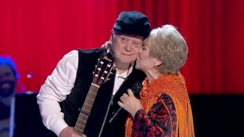 La historia de amor de Loli Moreno: “Él es mi marido, el hombre de mi vida y mi pasión” La historia de amor de Loli Moreno: “Él es mi marido, el hombre de mi vida y mi pasión”