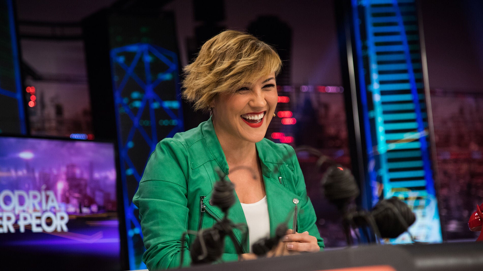 Cristina Pardo aborda "pol&iacute;ticos y porros" con Salva Reina y Manuela Velasco en 'El Hormiguero 3.0'