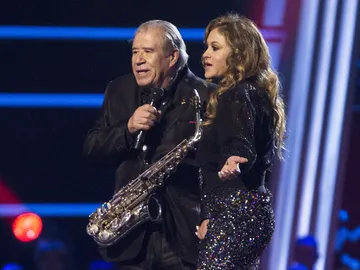 Paulina Rubio lucha por Juan Mena cantando a los cuatro vientos: “Mío, ese hombre es mío” Paulina Rubio lucha por Juan Mena cantando a los cuatro vientos: “Mío, ese hombre es mío”