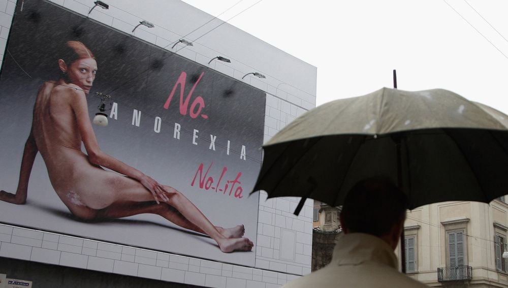 Cartel alertando de la anorexia