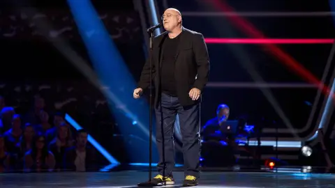 Xavi Garriga canta ‘Sweet home Chicago’ en las Audiciones a ciegas de ‘La Voz Senior’ Xavi Garriga canta ‘Sweet home Chicago’ en las Audiciones a ciegas de ‘La Voz Senior’