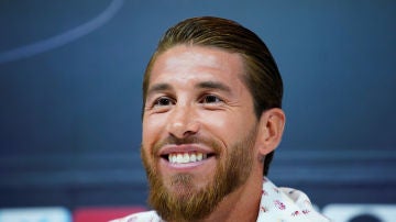 Sergio Ramos, sonriente durante su comparecencia