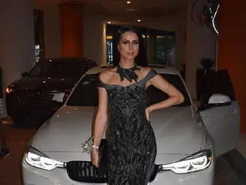 Influencer @arii Influencer @arii