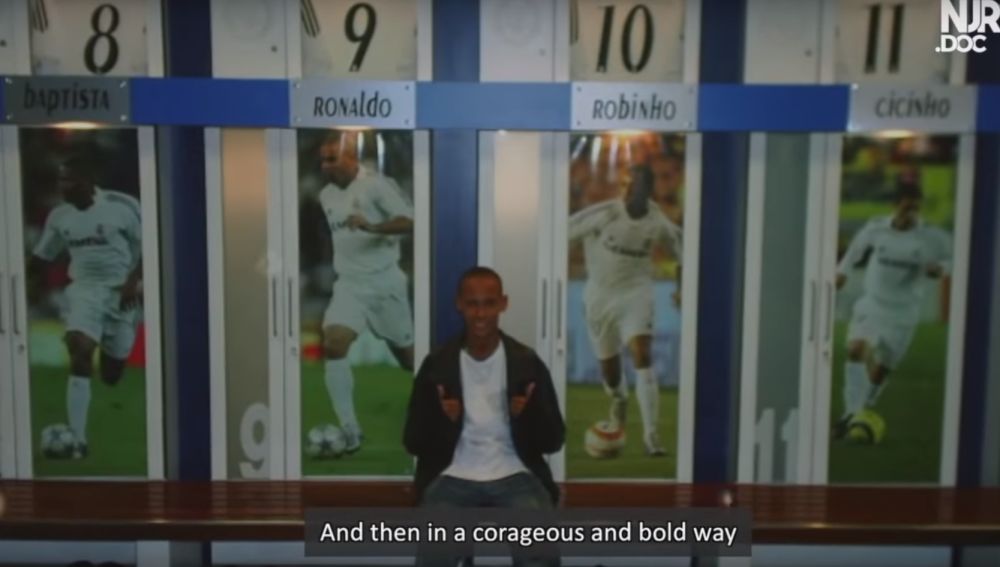 Neymar, en el vestuario del Real Madrid
