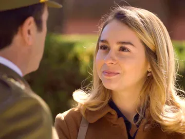 Luisita se enfrenta al padre de Amelia al prohibir verla Luisita se enfrenta al padre de Amelia al prohibir verla