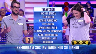 David Broncano hace pagar caro el gran lapsus de dos concursantes en '¡Ahora Caigo!'