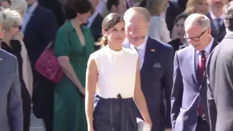 La reina Letizia inagura la 78º edición de la Feria del Libro de Madrid La reina Letizia inagura la 78º edición de la Feria del Libro de Madrid