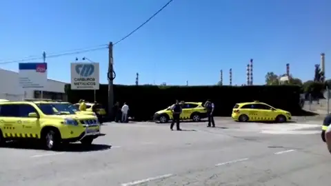 Un muerto y un herido tras un escape de amoniaco en una empresa de la Pobla de Mafumet Un muerto y un herido tras un escape de amoniaco en una empresa de la Pobla de Mafumet