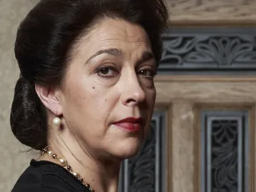 María Bouzas es Francisca Montenegro en 'El secreto de Puente Viejo' María Bouzas es Francisca Montenegro en 'El secreto de Puente Viejo'
