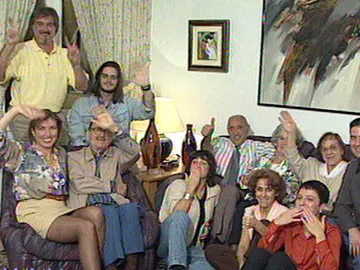 Las cariñosas palabras de los familiares de Xavi Garriga para su debut en 'Lluvia de estrellas' Las cariñosas palabras de los familiares de Xavi Garriga para su debut en 'Lluvia de estrellas'