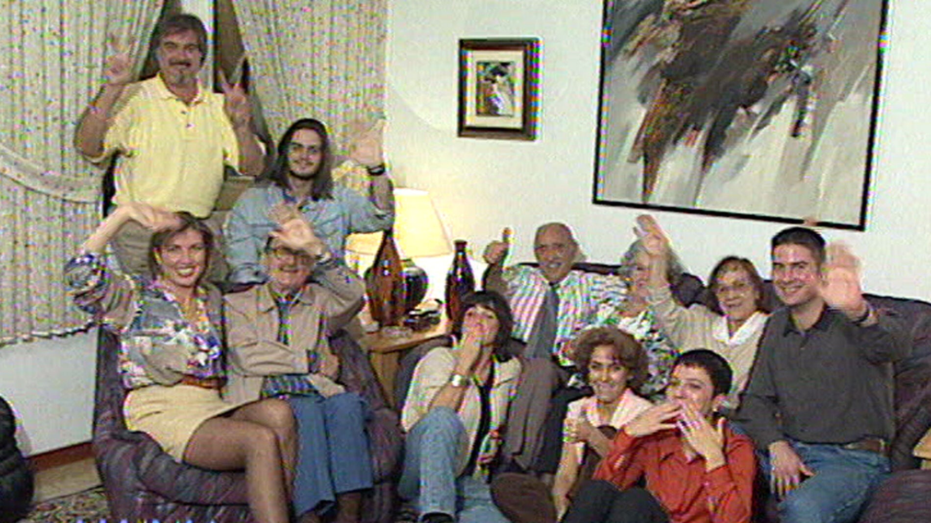 Las cari&ntilde;osas palabras de los familiares de Xavi Garriga para su debut en 'Lluvia de estrellas'