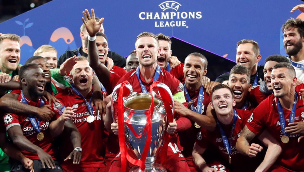 El Liverpool alza al cielo de Madrid la Champions