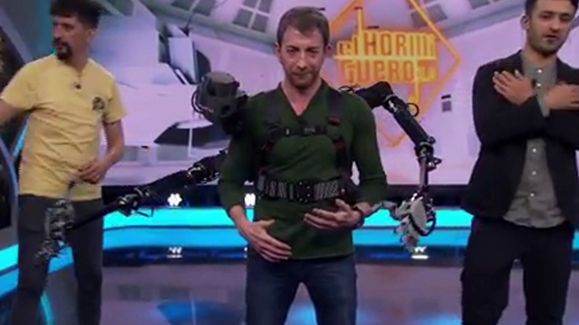 Pablo Motos muestra la tecnolog&iacute;a de las cuatro manos que no se vio en televisi&oacute;n 