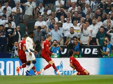 Salah celebra un gol con el Liverpool Salah celebra un gol con el Liverpool
