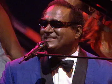 Xavi Garriga imitó a Ray Charles en 'Lluvia de estrellas' en 1996 Xavi Garriga imitó a Ray Charles en 'Lluvia de estrellas' en 1996