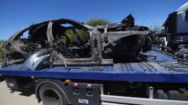 Imagen que muestra el veh&iacute;culo en el que viajaba el futbolista Antonio Reyes tras el accidente