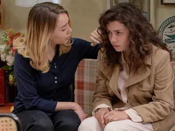 Amelia regresa a casa tras su ingreso, pero no es la misma de antes Amelia regresa a casa tras su ingreso, pero no es la misma de antes