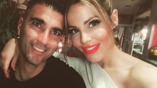 Jos&eacute; Antonio Reyes y su mujer, Noelia