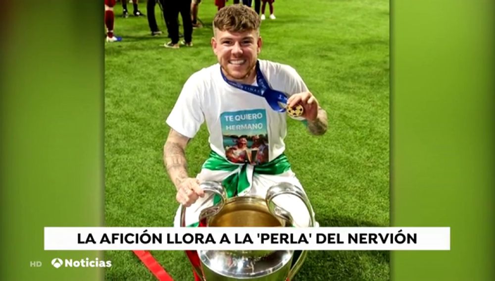 Alberto Moreno recuerda a Reyes con una camiseta: "Te quiero, hermano"