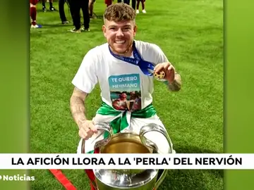 Alberto Moreno recuerda a Reyes con una camiseta: "Te quiero, hermano" Alberto Moreno recuerda a Reyes con una camiseta: "Te quiero, hermano"