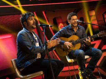 Estopa interpreta en directo en 'El Hormiguero 3.0' su nuevo single 'Fuego'