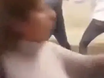 Echan a golpes a unos carteristas del metro de Barcelona Echan a golpes a unos carteristas del metro de Barcelona