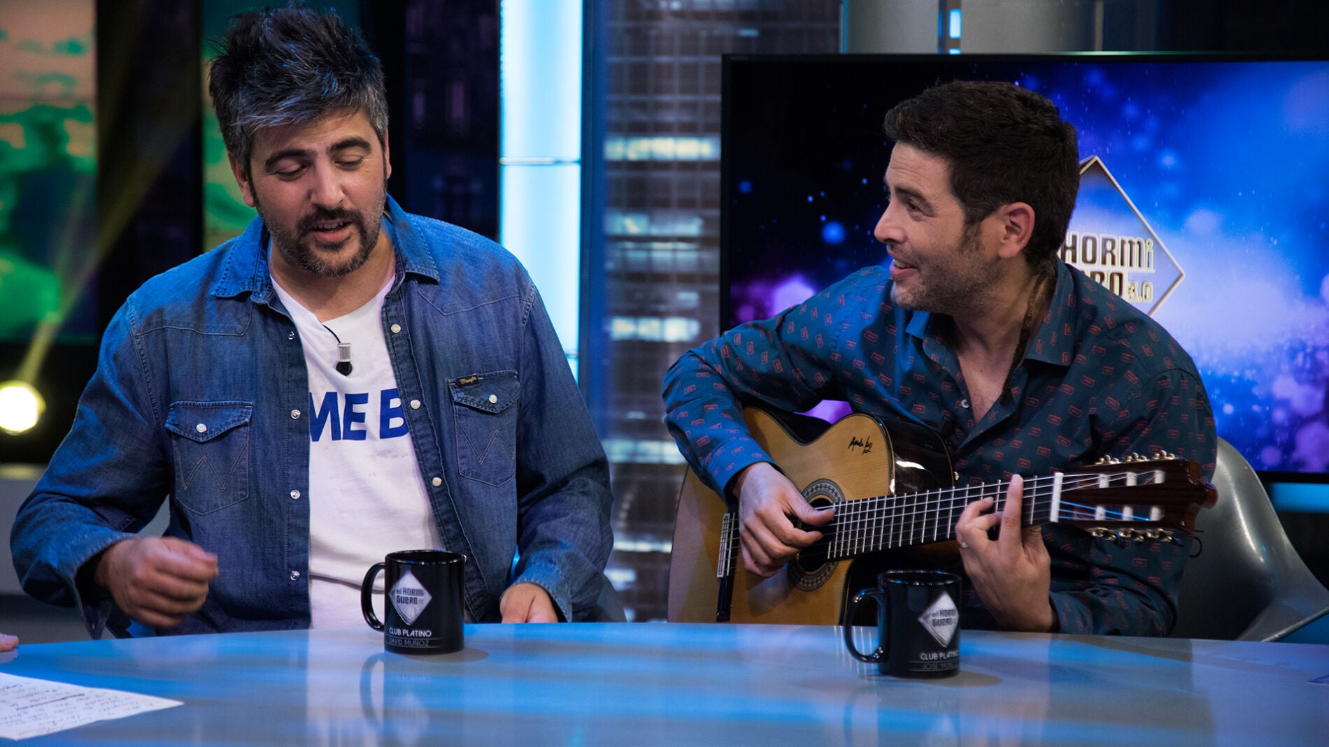 Estopa canta en 'El Hormiguero 3.0' la canción que su padre les censuró en su nuevo disco