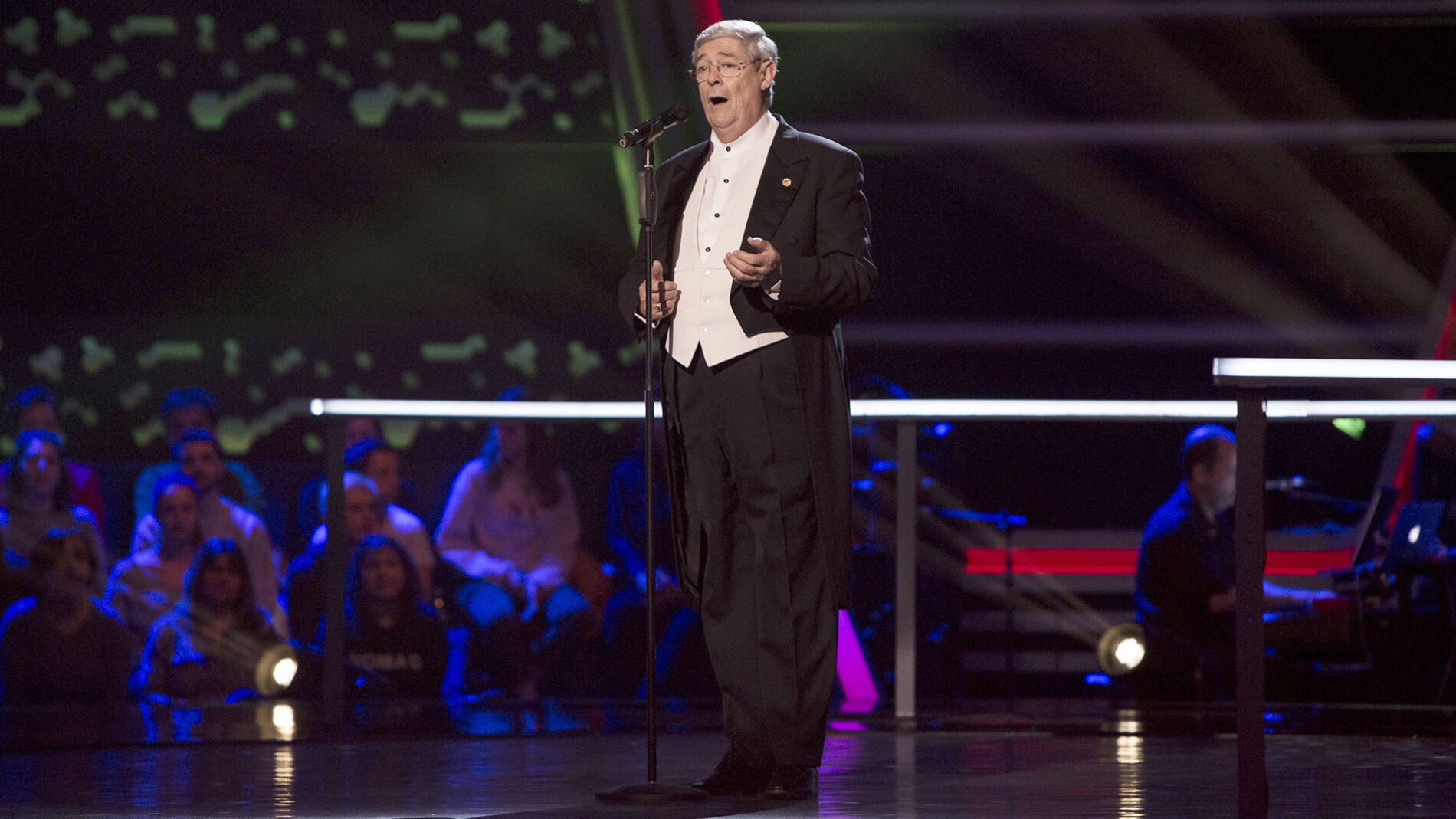 Javier Gallego canta &lsquo;Amapola&rsquo; en los Asaltos de &lsquo;La Voz Senior&rsquo;
